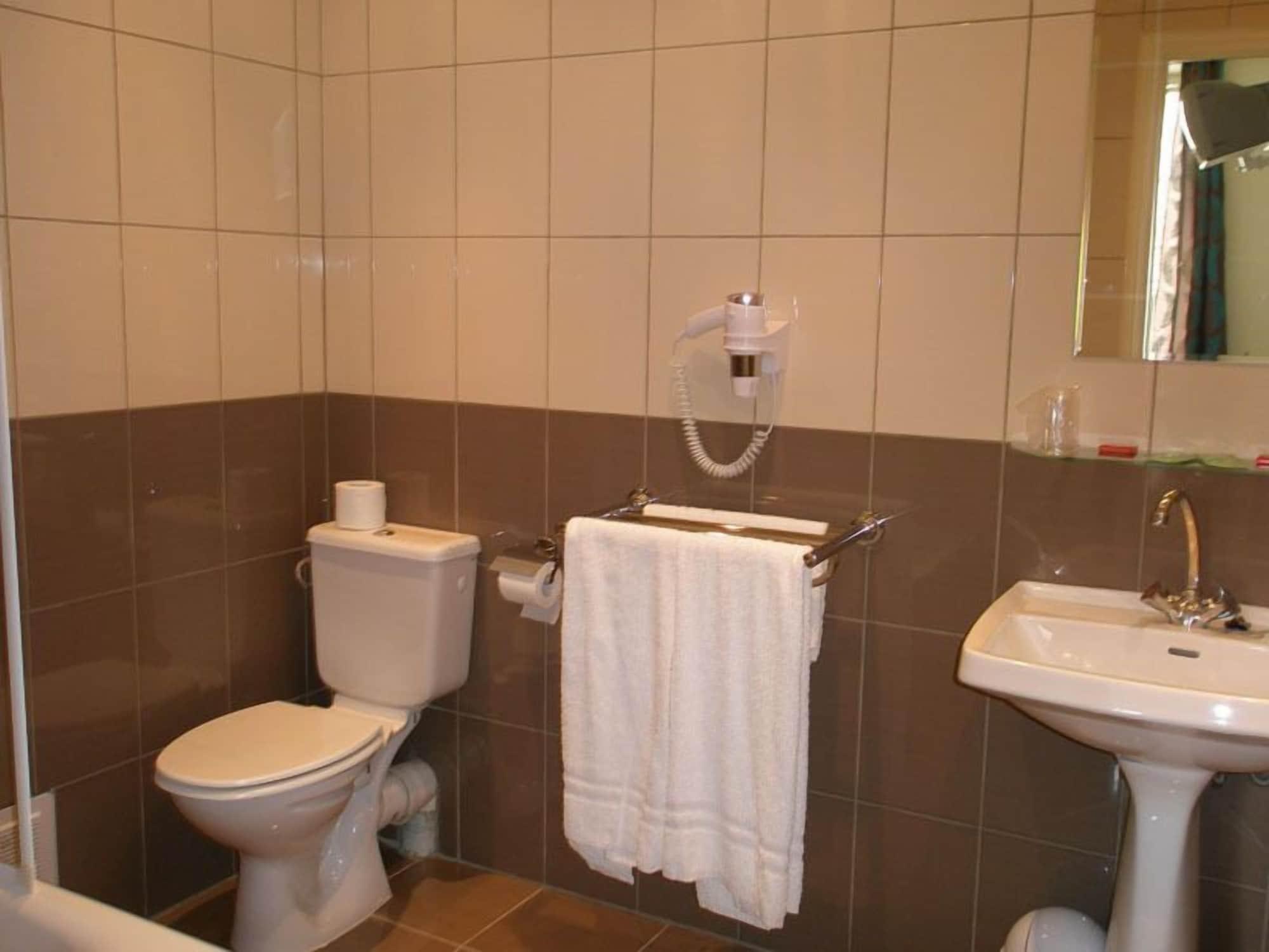 Hotel Portalet Hyeres Luaran gambar