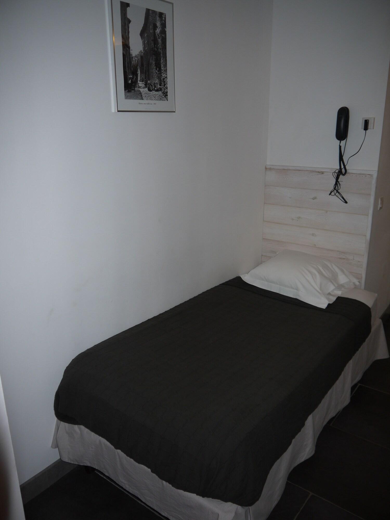Hotel Portalet Hyeres Luaran gambar