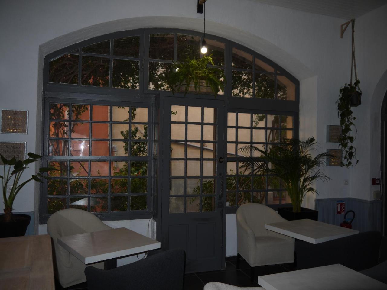 Hotel Portalet Hyeres Luaran gambar
